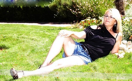 laeticia hallyday en tenue de salope